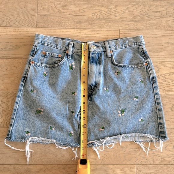 Mango MNG denim skirt with flowers size L - Picture 4 of 5